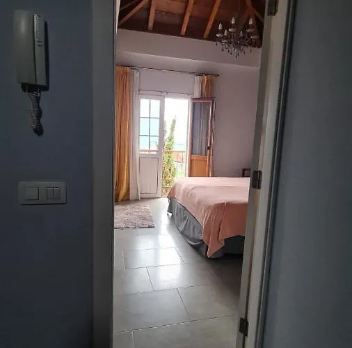 Πανσιόν Mi Rincon En La Pedrera *